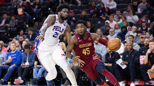 Joel Embiid Donovan Mitchell Oct 5 2022